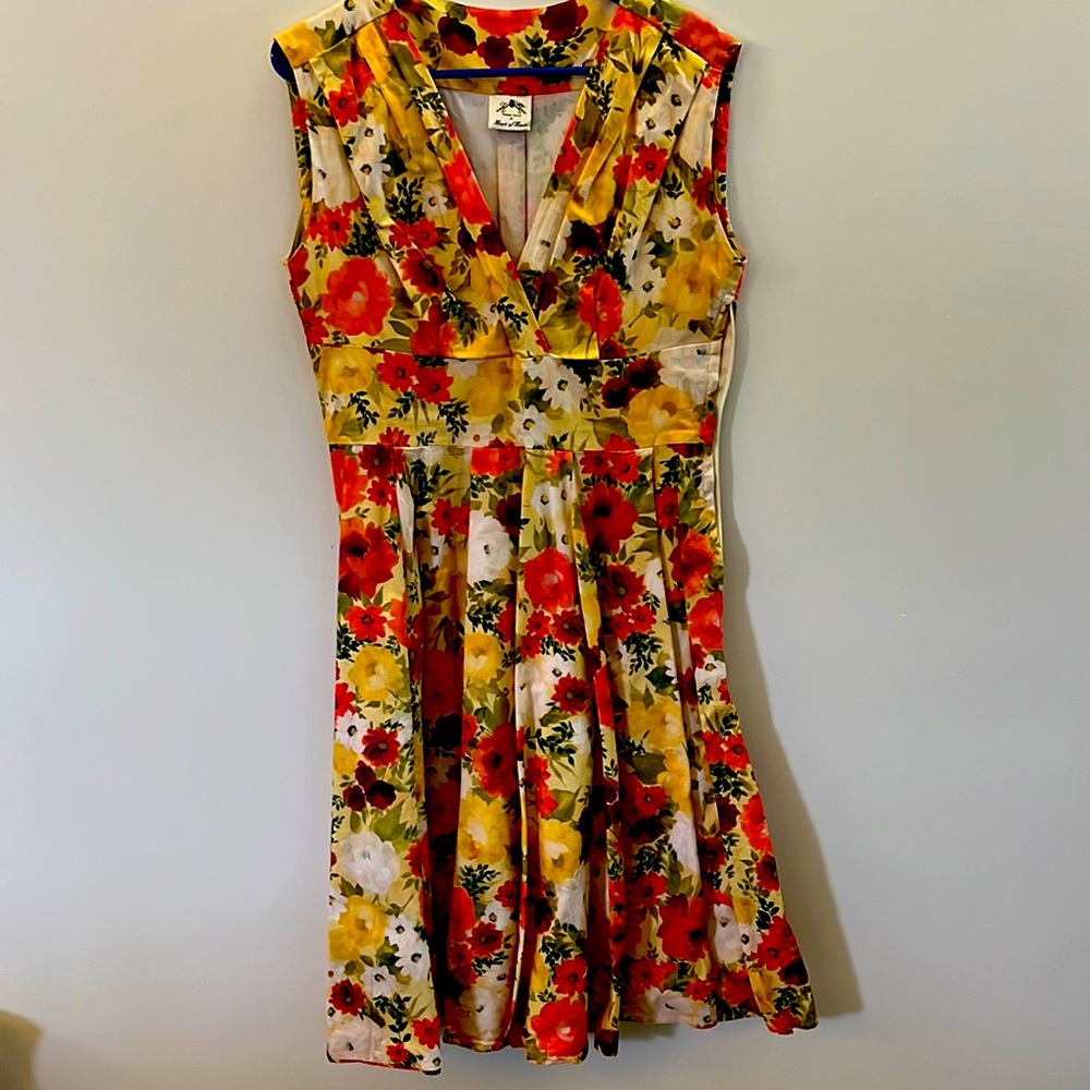 Vintage-style Tea Party Dress